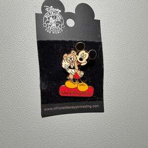 Disney Pin Trading Mickey Mouse With Teddy Bear Pin